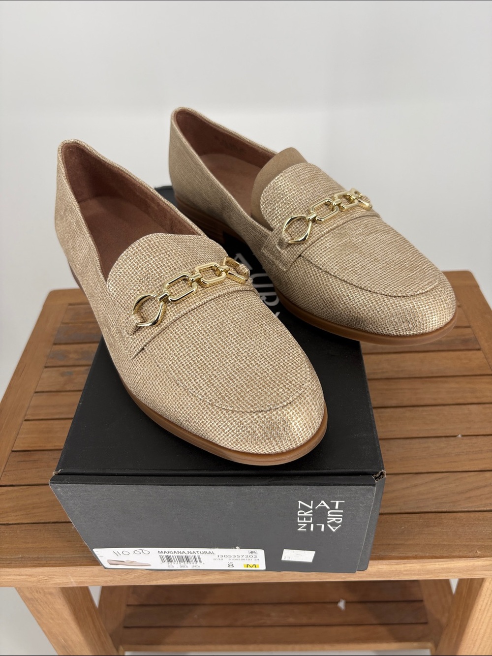 New Women’s Mariana Natural Loafers size 8 M retail $110